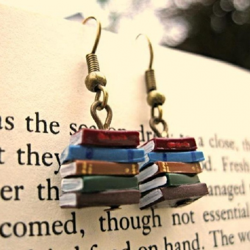ต่างหูรูปกองหนังสือวินเทจสำหรั - Vintage Fashion Coloring Book บทวิจารณ์และราคา