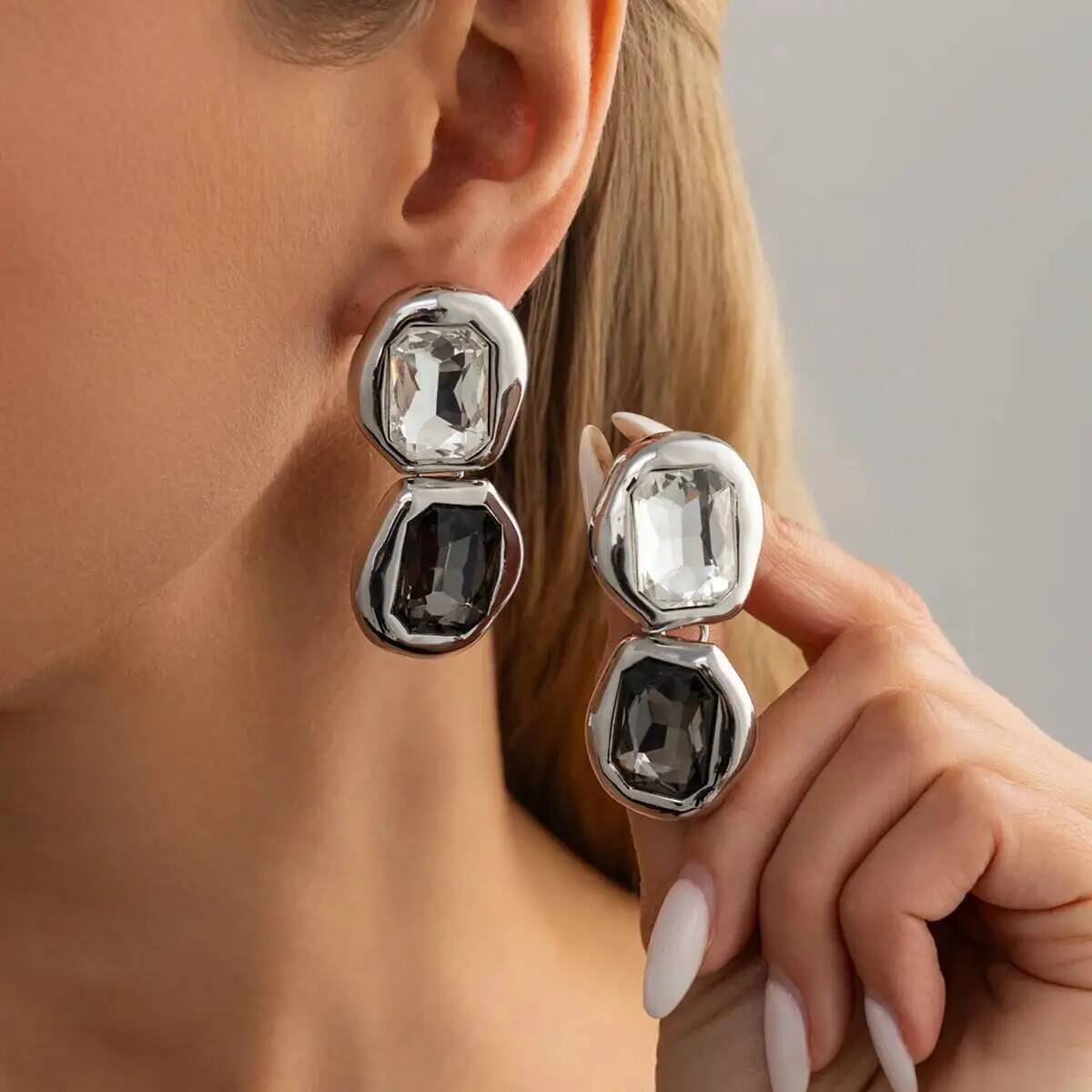 IngeSight.Z ต่างหูห้อยประดับคร - Z Vintage Fashion บทวิจารณ์และราคา