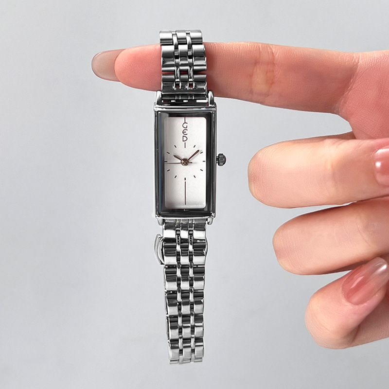 GEDI นาฬิกาสายสแตนเลสทรงสี่เหล - Vintage Fashion Watches บทวิจารณ์และราคา