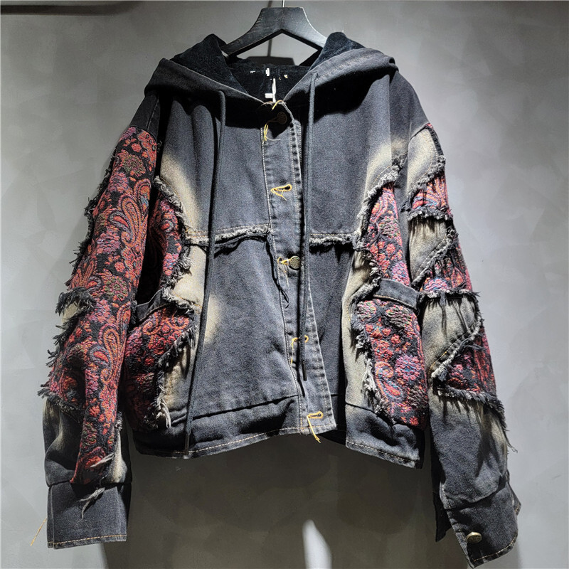 เสื้อแจ็คเก็ตยีนส์ผู้หญิง WTHT - Patchwork Jean Jacket บทวิจารณ์และราคา