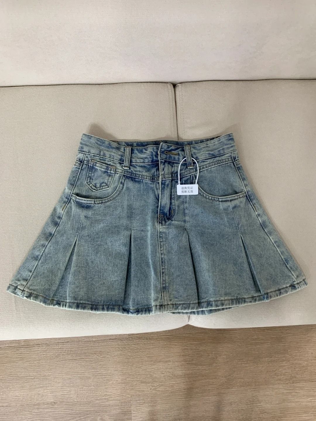 กระโปรงยีนส์เอวสูงทรงเอพลีทสไต - Vintage Fashion Jeans บทวิจารณ์และราคา