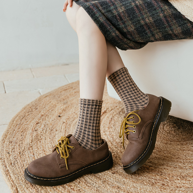 ถุงเท้าแฟชั่นสีขาวลายดอกไม้สไต - Vintage Fashion Korea บทวิจารณ์และราคา